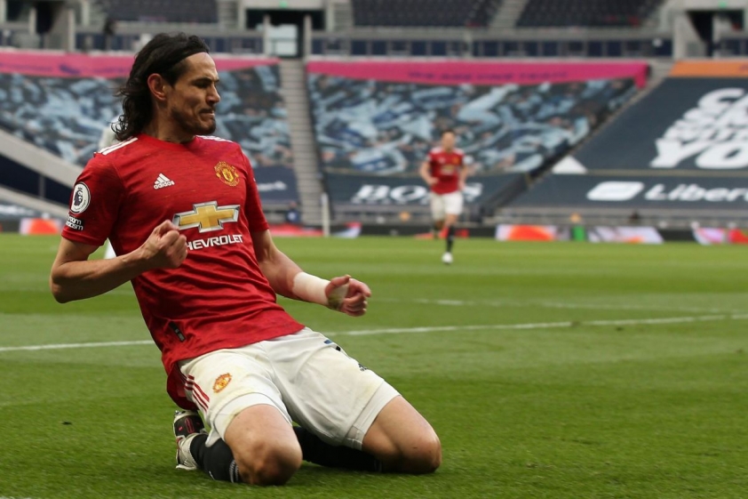 cavani the hien dang cap tai man utd du da 34 tuoi
