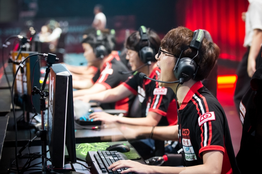 Ngôi trường Esports đầu tiên ở Nga có tiêu chí tuyển chọn siêu lạ lùng 162081