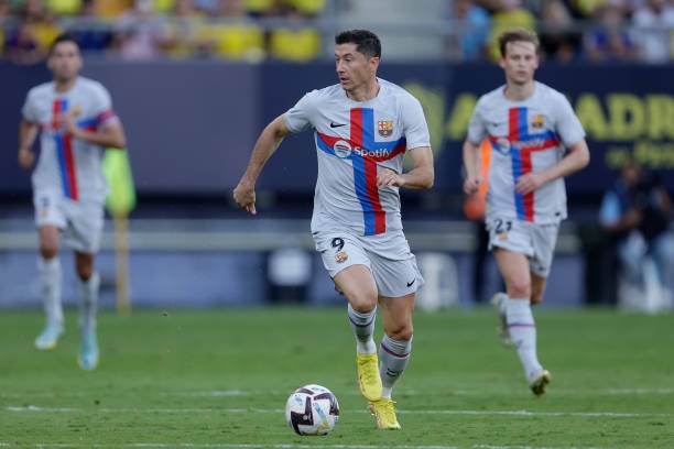 Lewandowski đi vào lịch sử La Liga với thành tích mà cả Ronaldo và Messi đều ‘bó tay chịu thua’ 185462
