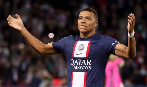 Phản ứng bất ngờ, Real cho Mbappe biết thế nào là 'có không giữ mất đừng tìm' 201527