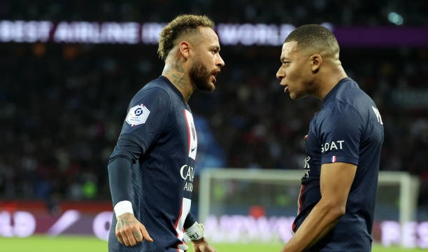 Phát ngôn ngông cuồng, Mbappe nhận cái kết ‘không thể đắng hơn’ từ ông chủ PSG? 204798