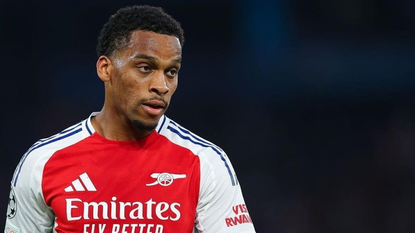 Vừa nâng cup, Arteta báo tin không vui đến fan Arsenal 671141