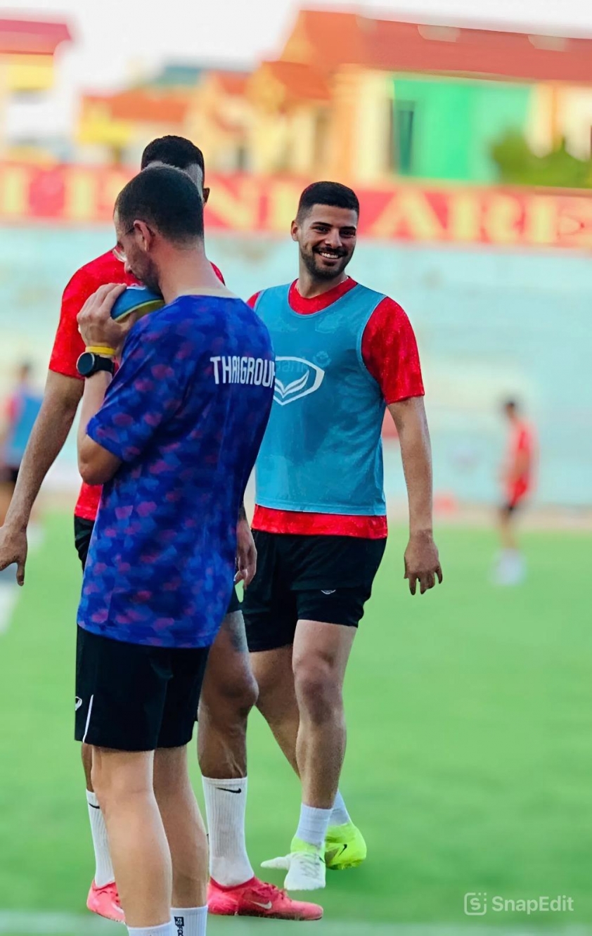 Thêm một cầu thủ Brazli có thể đến V.League chơi bóng 681056