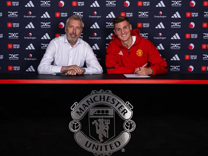 Sesko tiết lộ lý do chọn MU thay vì Newcastle 682864