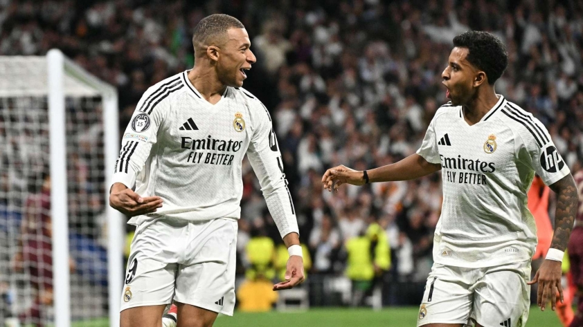 Mục tiêu 100 triệu Euro của Liverpool và Man City quyết định không rời đi 695326
