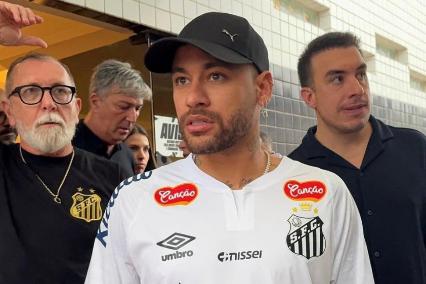 Nóng: Neymar bất ngờ nhận được di chúc thừa kế 1 tỷ USD từ người lạ 697535