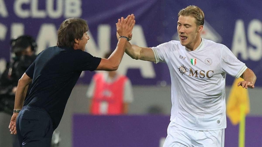 MU bị cà khịa vì đối xử tệ với cầu thủ 719644