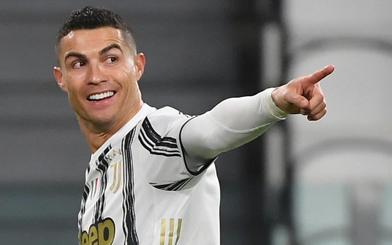 Chuyển nhượng bóng đá 18/6: MU chốt lương Ronaldo, Son Heung-min có thầy mới?-55617