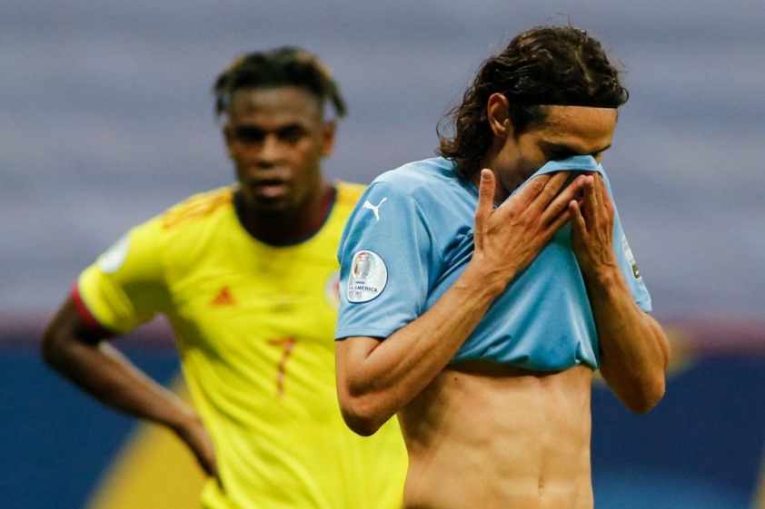 Cavani có một ngày thi đấu cực kỳ thất vọng. Ảnh: Getty