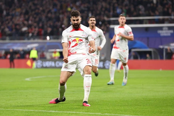 Đại gia nước Anh muốn có trung vệ RB Leipzig 281928