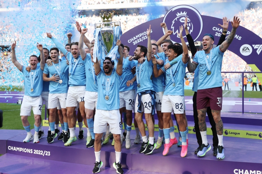 Căng thẳng và giận giữ trong vụ kiện của Man City. 283363