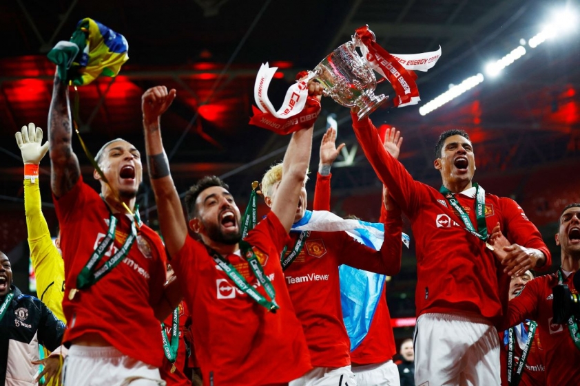 Aguero tin tưởng Man United sẽ lật đổ đội bóng cũ 286522