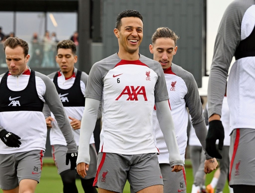Klopp xác nhận, thêm một ngôi sao rời Anfield 288340