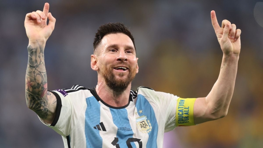 Ronaldo 'lại' phá thêm kỷ lục mới, nhưng vẫn thua xa khi so sánh với Messi 294440