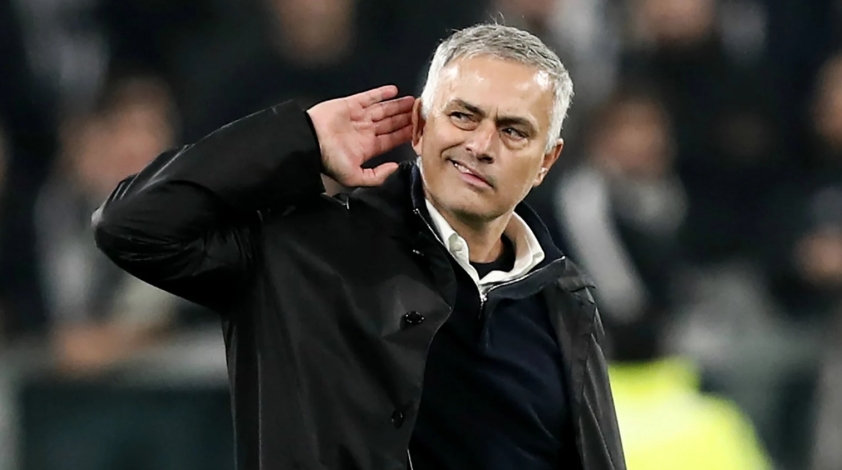Tái ngộ Ronaldo tại Ả Rập, Mourinho chính thức đính chính tương lai 312052