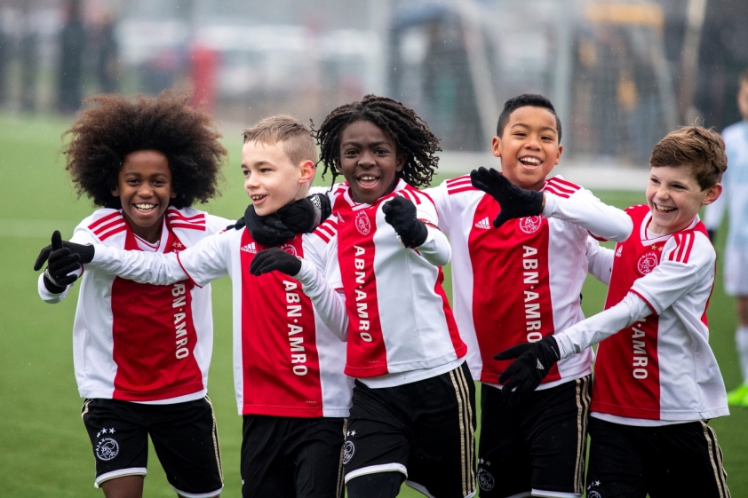 Lò đào tạo De Toekomst của Ajax: Cái nôi của bóng đá trẻ châu Âu 314998