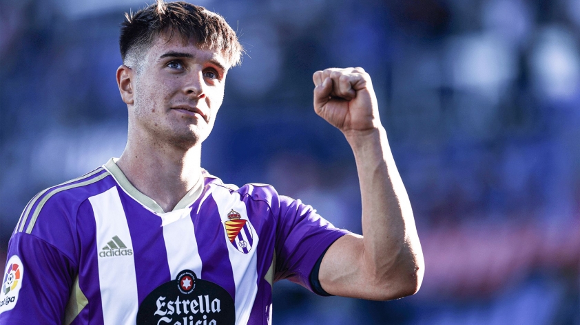 Nước rút gay cấn, Barca 'bắn rụng' mục tiêu hàng đầu khiến tất cả ngỡ ngàng 316395