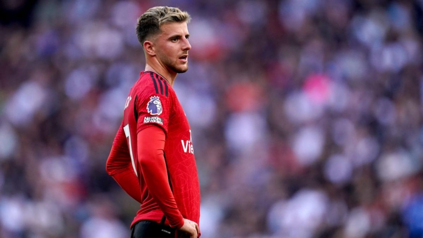 Mason Mount báo tin xấu, Erik Ten Hag chỉ còn biết lắc đầu ngao ngán 316854