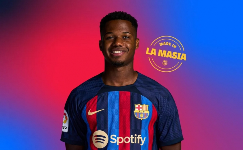 Thành London bùng nổ, hai anh cả đại chiến vì tiền đạo hàng đầu của Barca 320257