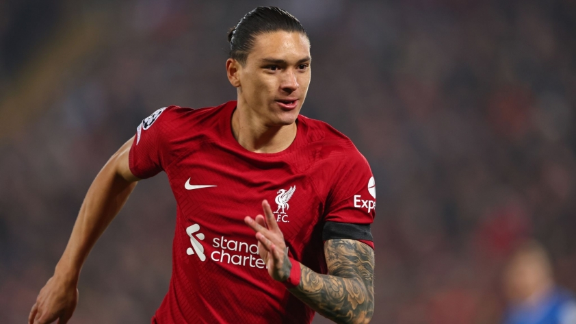 Klopp 'toát mồ hôi' khi chấn thương lấy đi cây săn bàn số 1 hiện tại 326844