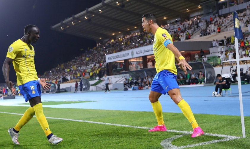 Ronaldo toả sáng, Al Nassr thắng trận thứ 5 liên tiếp tại Saudi Pro League 327985