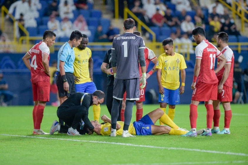 CĐV Al Nassr phát sốt vì chấn thương của Ronaldo tại Cúp C1 châu Á 363388