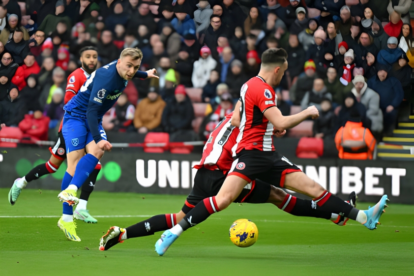 Trực tiếp Sheffield United 1-2 West Ham: Thế trận hấp dẫn 394713