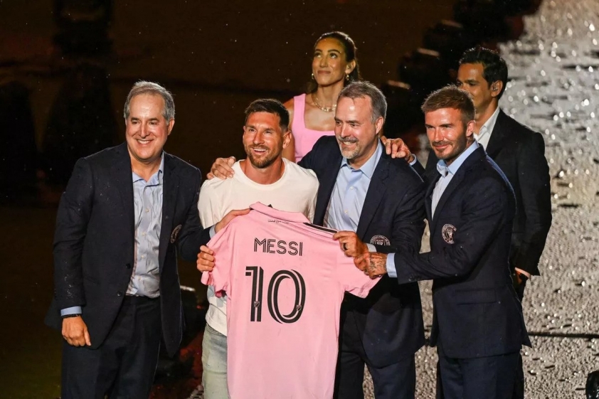 0-gettyimages-1536550027-1709797073.jpg