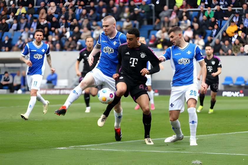 Trực tiếp Darmstadt 1-3 Bayern Munich: Harry Kane tỏa sáng 423393