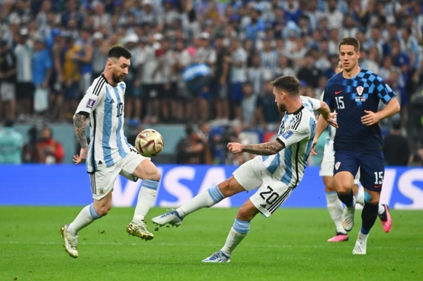 Mac Allister tiết lộ thái độ thi đấu của tuyển Argentina khi không có Messi 430094