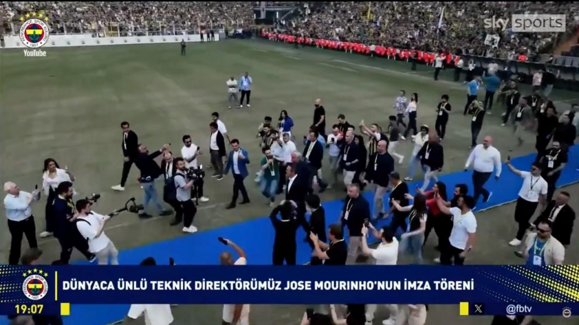 Jose Mourinho tạo ra 'vụ nổ lớn' trong ngày ra mắt Fenerbahce 473984