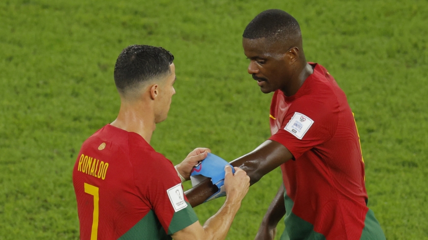 Tin chuyển nhượng tối 16/8: Real ấn định hạn chót mua Mbapppe, Ronaldo muốn Al-Nassr mua đồng hương 293113