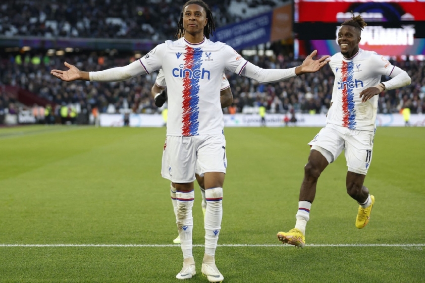 Man City và Chelsea theo đuổi sao mai Crystal Palace 308467