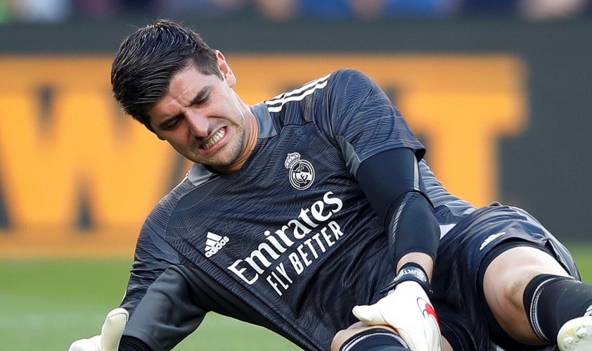 Real bất ngờ gặp khủng hoảng vị trí thủ môn, thời tới cho De Gea? 312412
