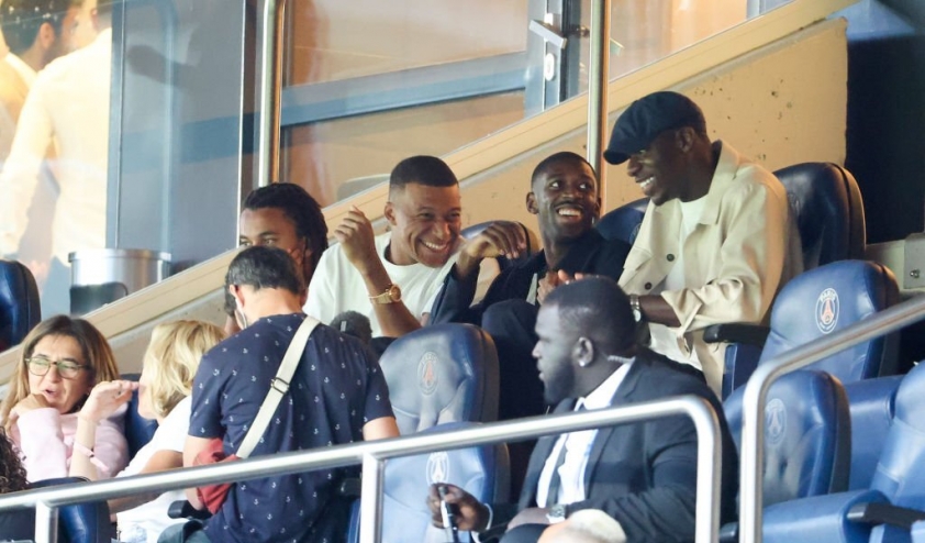 Làm điều không tưởng, Mbappe hiên ngang gia nhập Real Madrid? 314080