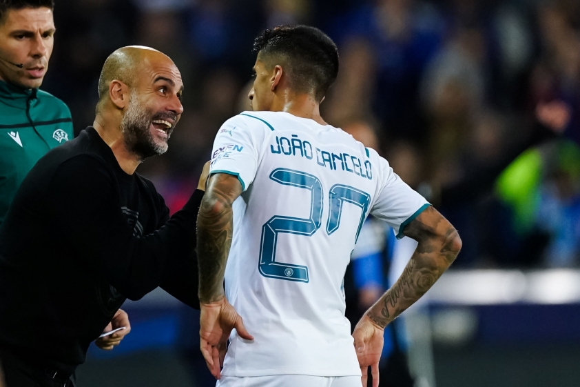 Thủ tục xong xuôi, Xavi sắp sở hữu 'phát kiến vĩ đại' của Pep Guardiola 315919