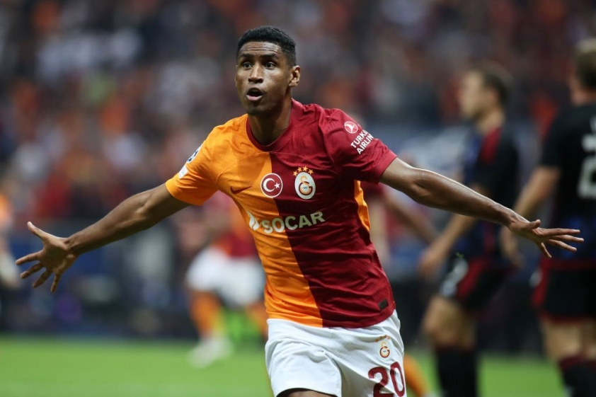 Trận cầu kịch tính, Galatasaray và Copenhagen chia điểm 329921