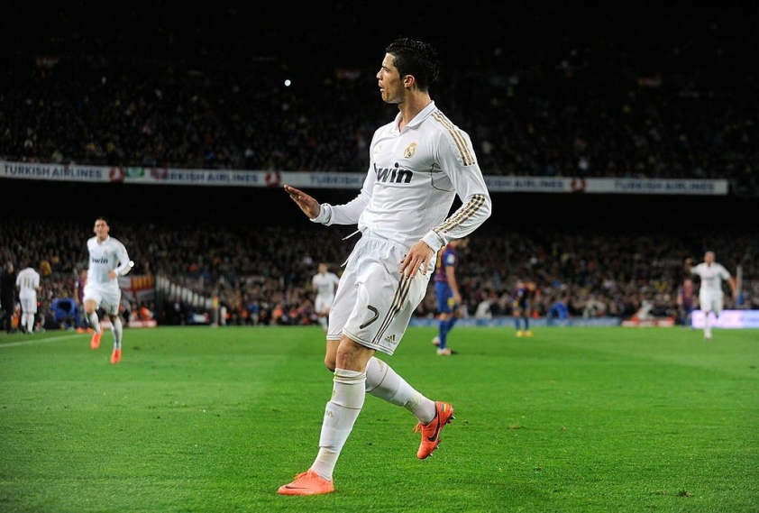 Thay thế Ancelotti, Real Madrid sẽ tái hợp với người từng biến Ronaldo thành 'cỗ máy ghi bàn'? 343760