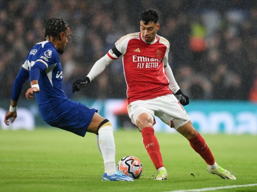 Xứng danh trận cầu đinh, Chelsea và Arsenal cầm hòa kịch tính 344676