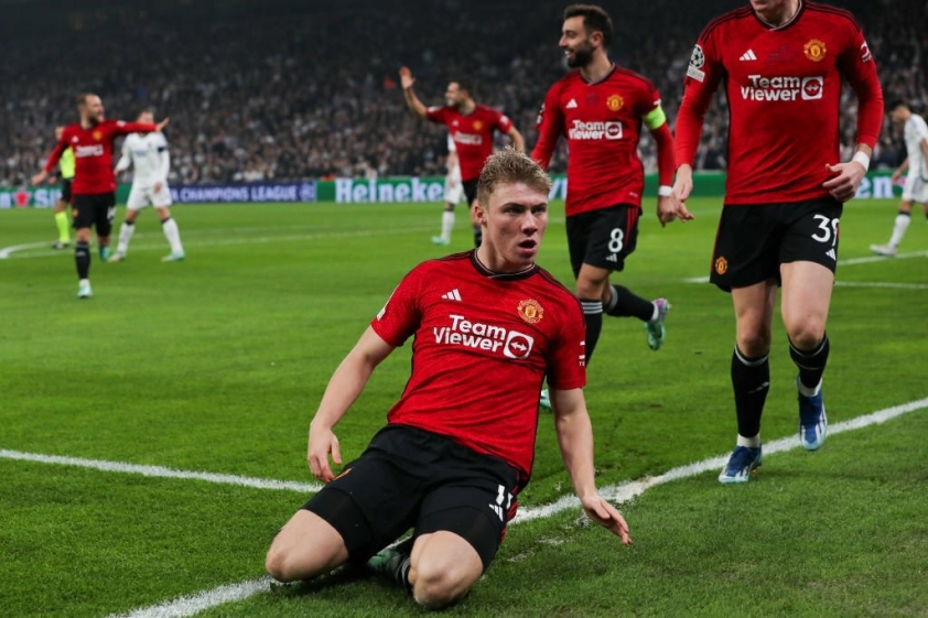 Vẫn là Ronaldo mang niềm cảm hứng bất tận cho 'vua phá lưới' C1 của MU 355129