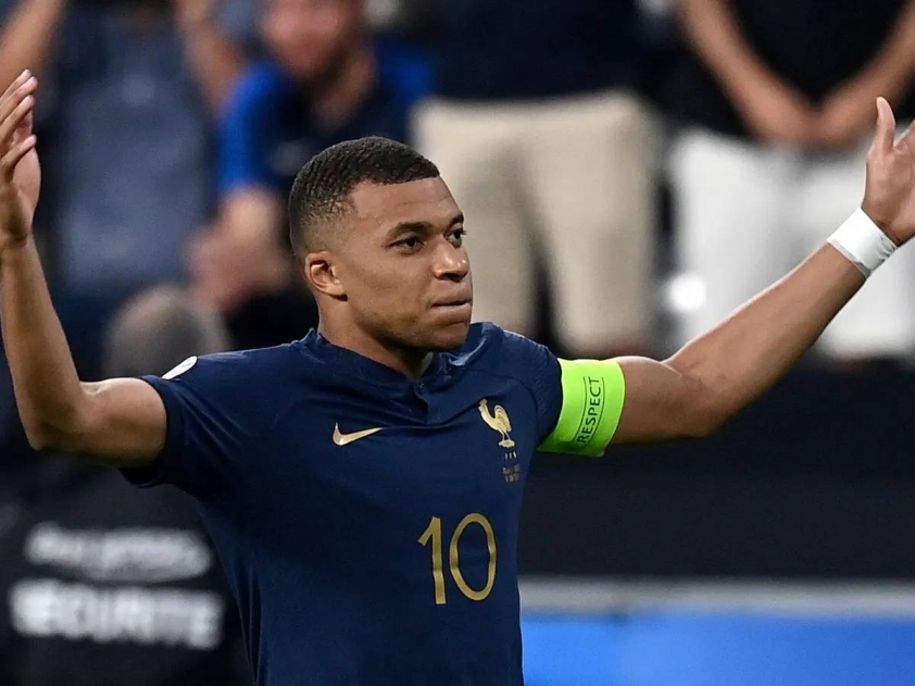 Quyết đánh bại Liverpool, MU sẽ đáp ứng mọi điều kiện thương vụ Mbappe 359885
