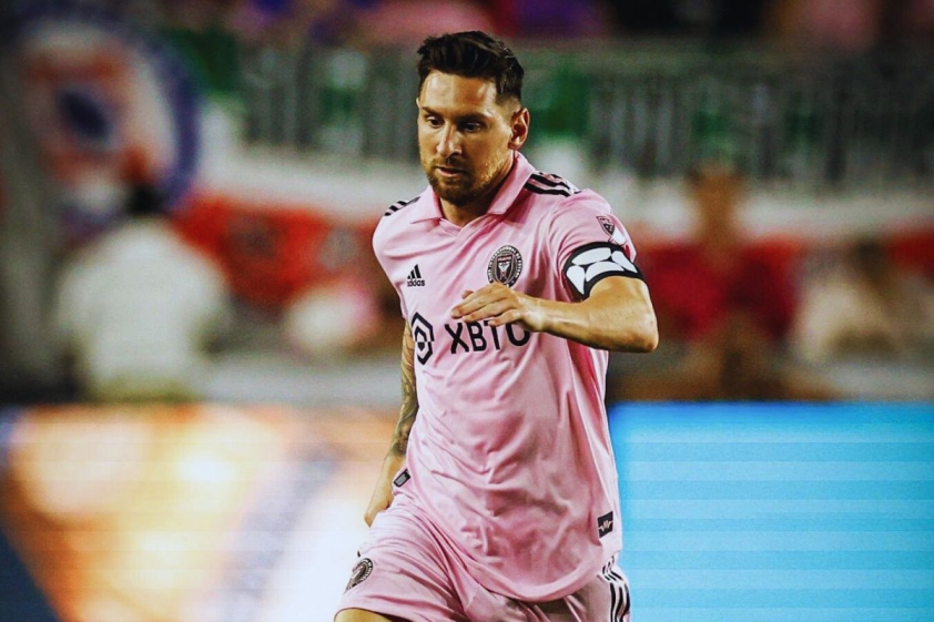 Messi gây rắc rối cho Adidas 305995