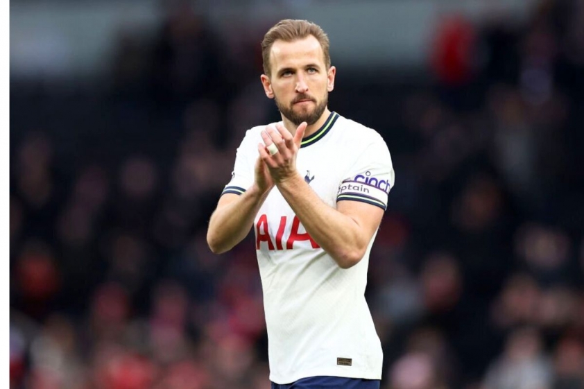 Kane làm điều không tưởng, Tottenham sững sờ 310566