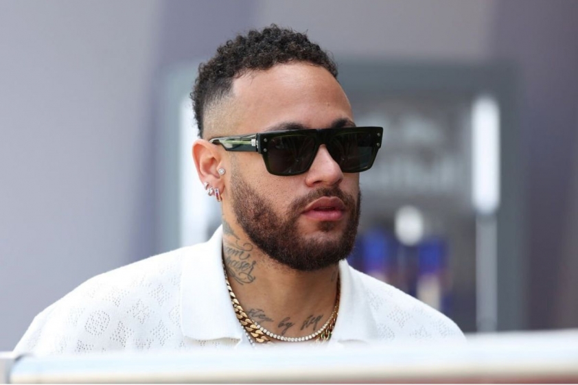 Quyết rời PSG, Neymar gia nhập 'gã khổng lồ' Ngoại hạng Anh? 312101