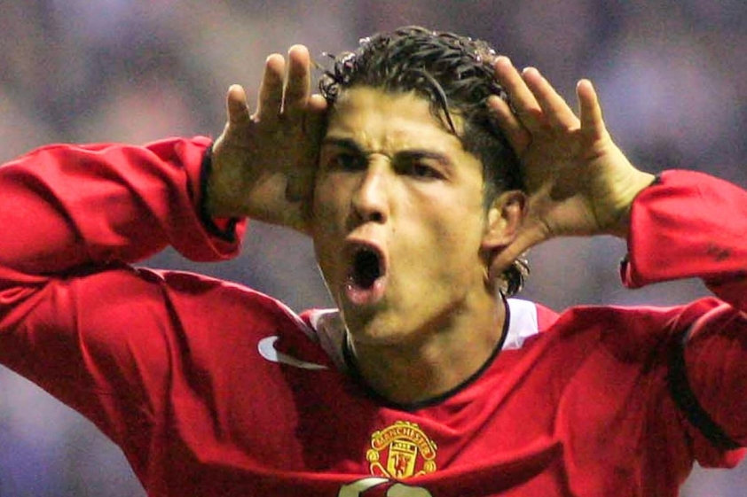 Vì quá đẳng cấp, Ronaldo rời vào tình thế 340354
