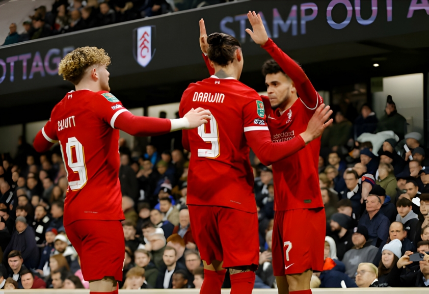 Thiếu vắng Salaz, Liverpool vẫn thẳng tiến vào chung kết Carabao Cup gặp Chelsea 396917