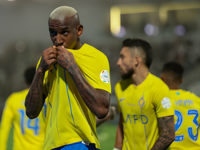 Thiếu vắng Ronaldo, Al Nassr bị đội cuối bảng cầm hòa trong trận cầu 8 bàn 413714
