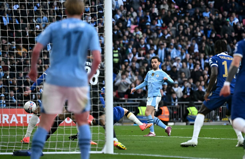 Silva tỏa sáng, Man City loại Chelsea tiến vào chung kết FA Cup 448075
