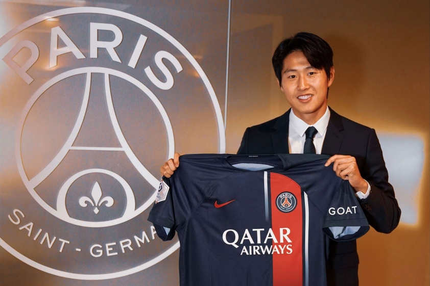Messi rời đi, Mbappe cay đắng mất luôn vị thế số 1 ở PSG 343745