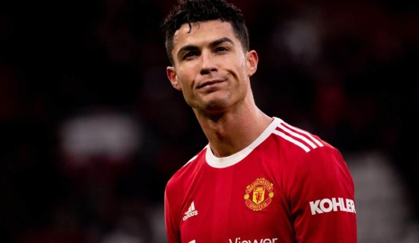 Cristiano Ronaldo chính thức vượt mặt Lionel Messi 517062